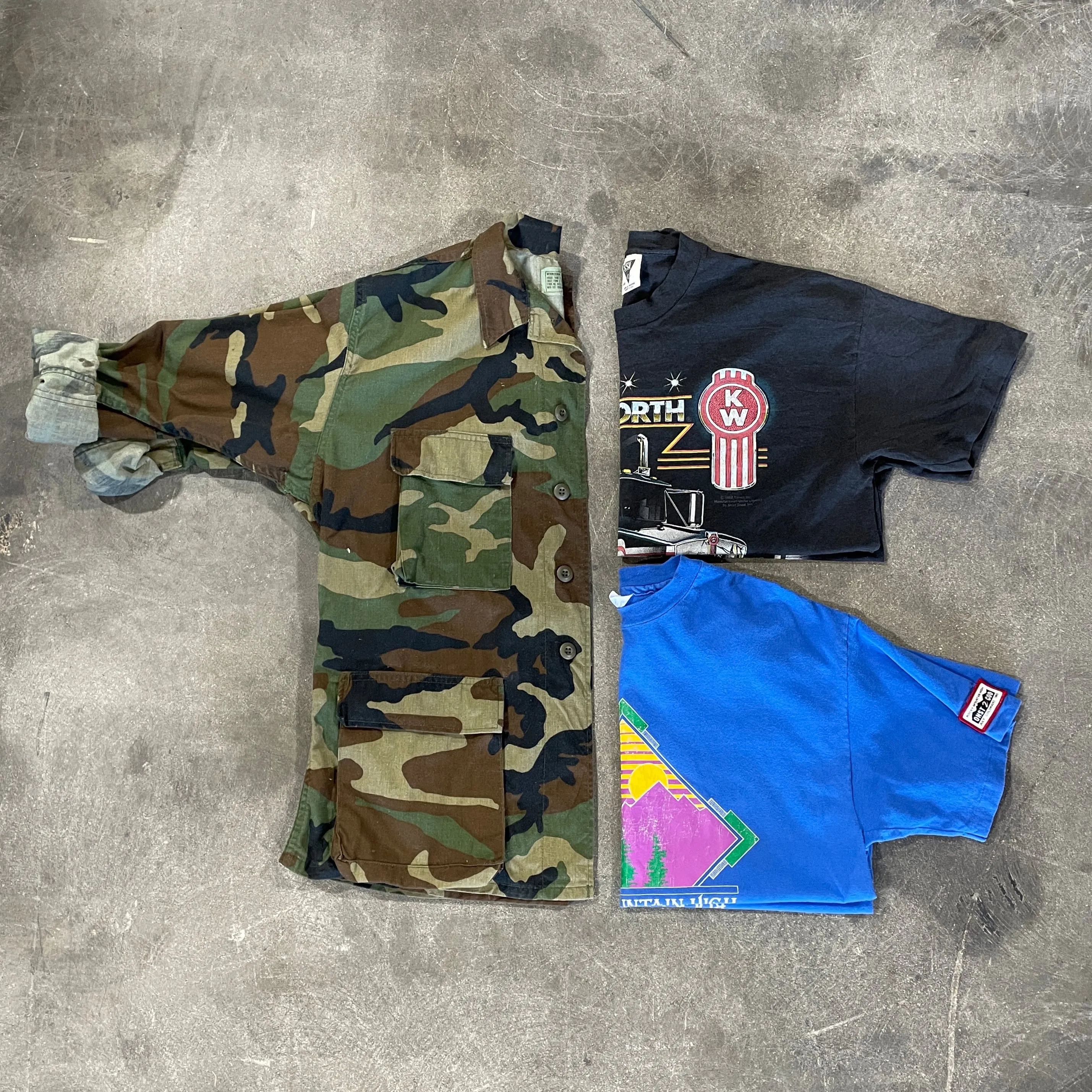 Jacket   2 Tees Combo