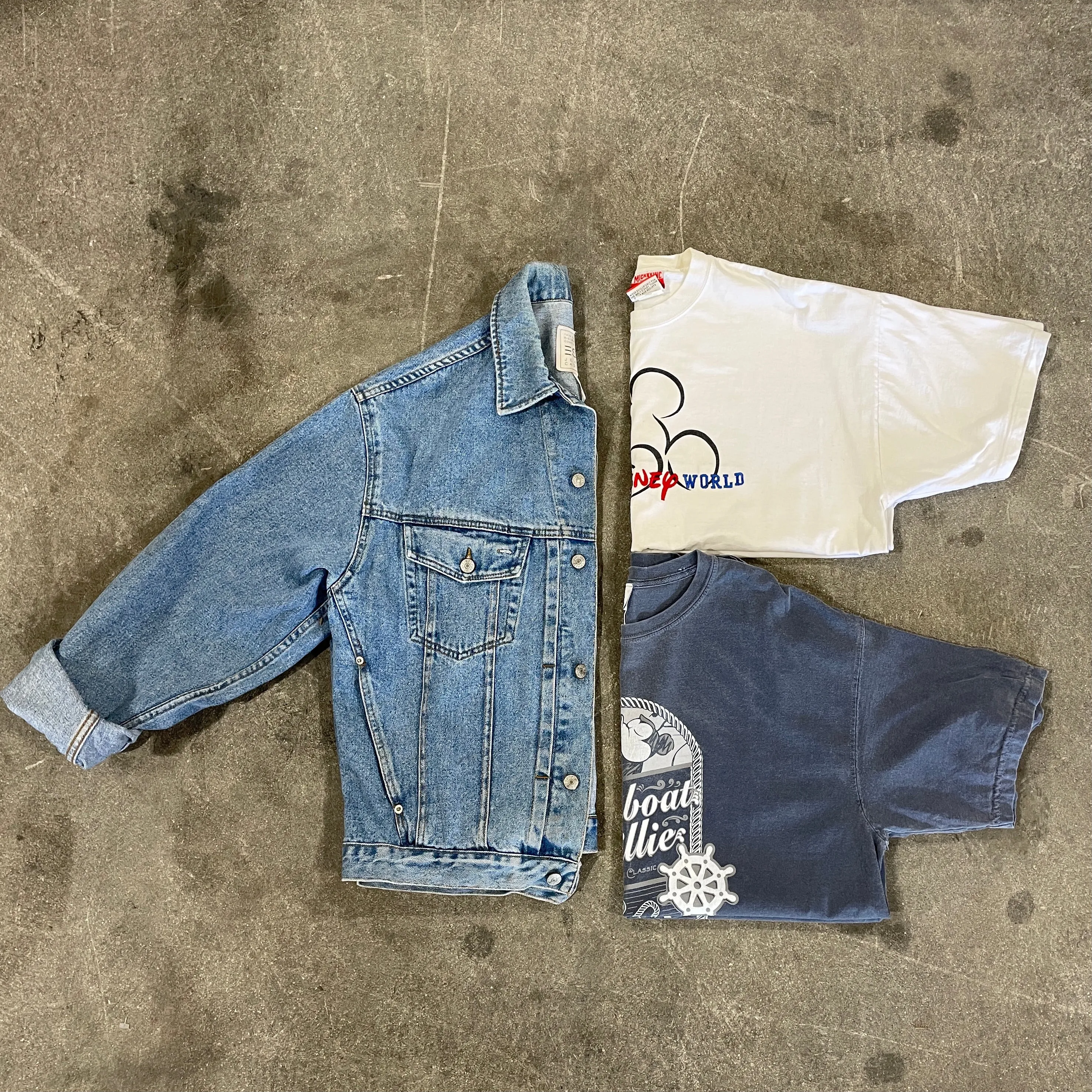 Jacket   2 Tees Combo