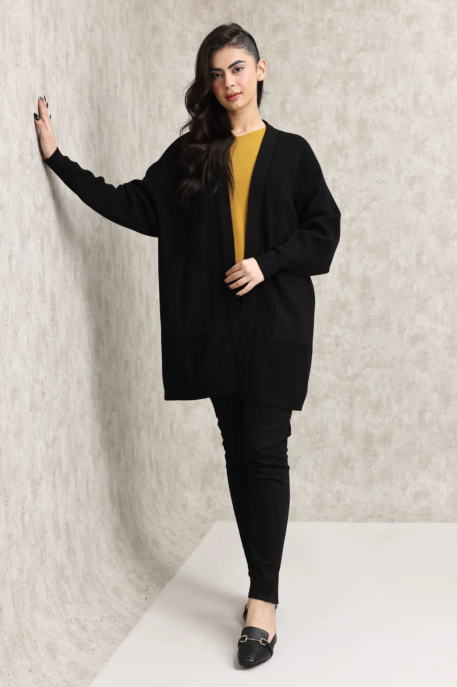 MINIMALIST KNITWEAR CARDIGAN-BLACK