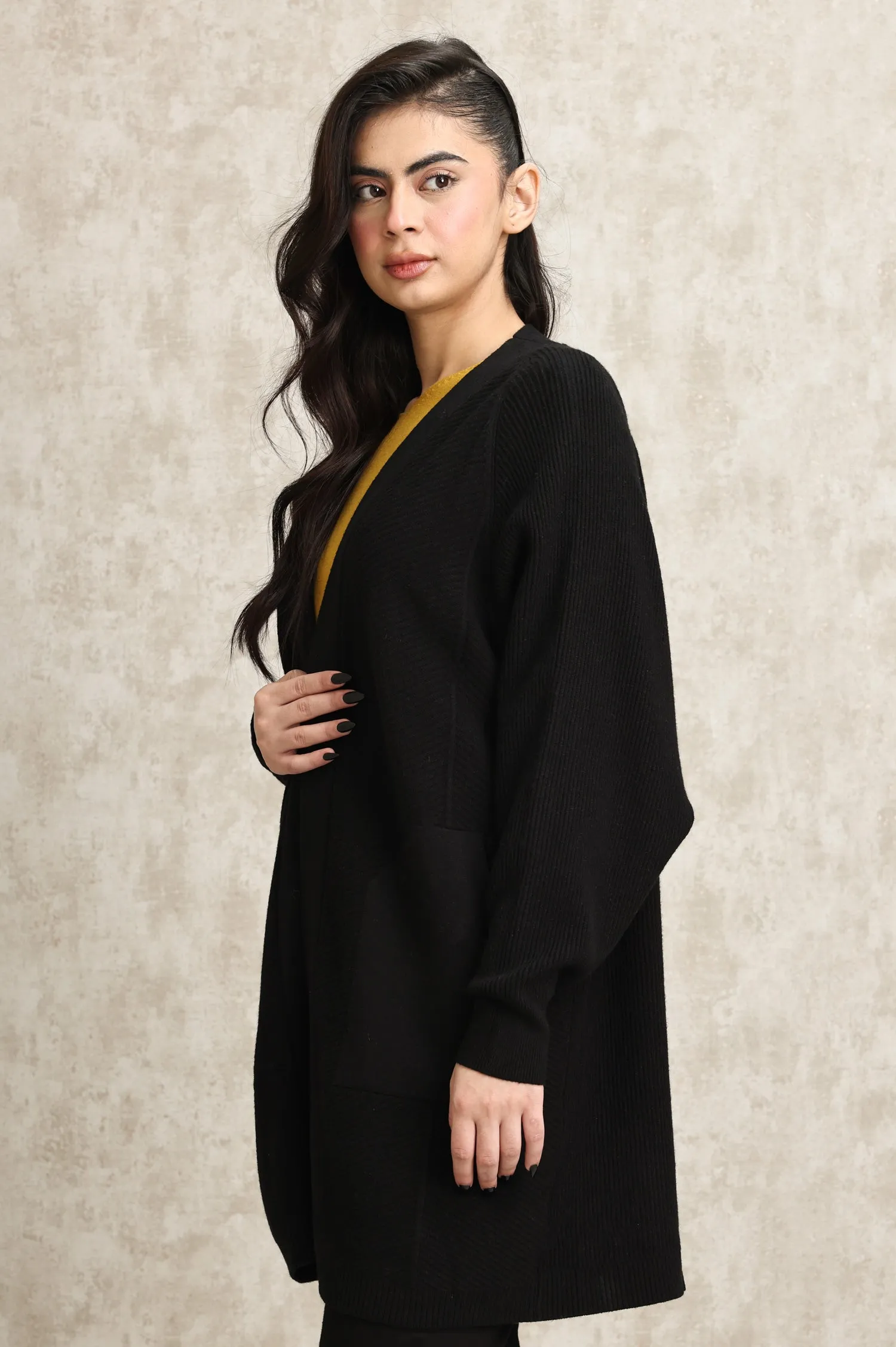 MINIMALIST KNITWEAR CARDIGAN-BLACK